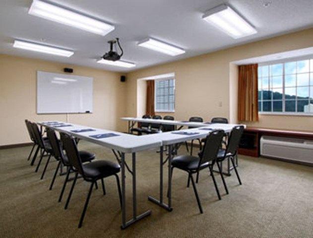 Microtel Inn And Suites Gassaway Facilidades foto